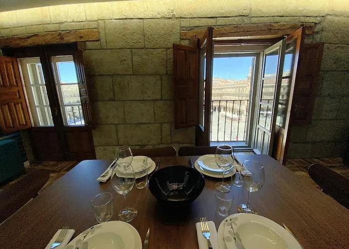 Plaza Mayor Apartment *